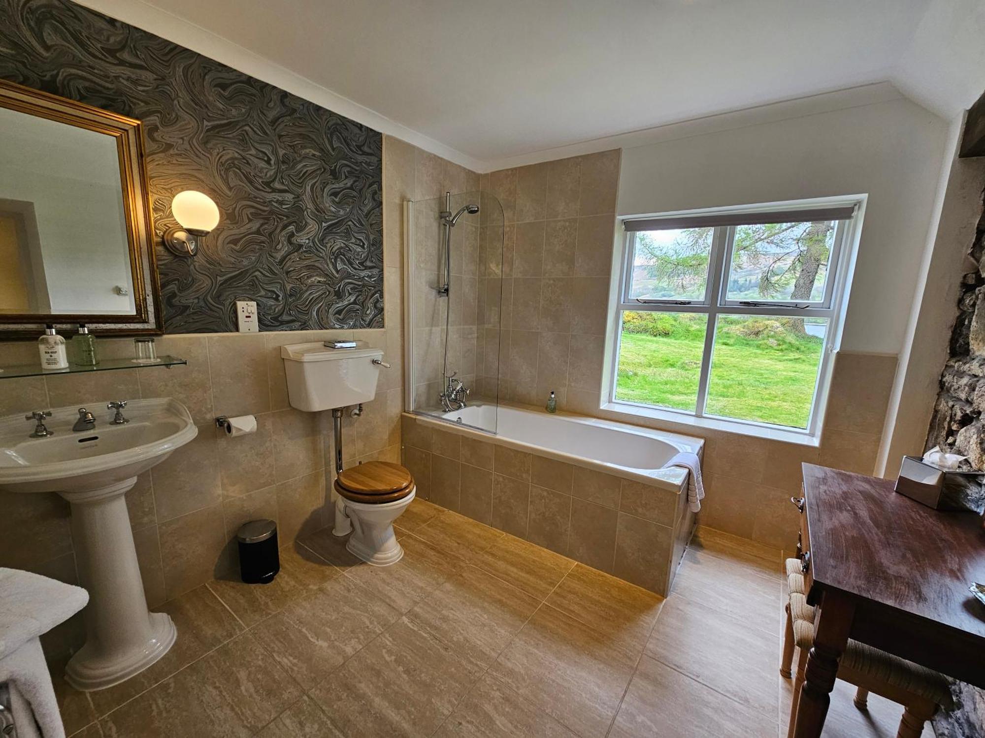 Taychreggan, Signature Collection By Eight Continents Portsonachan
